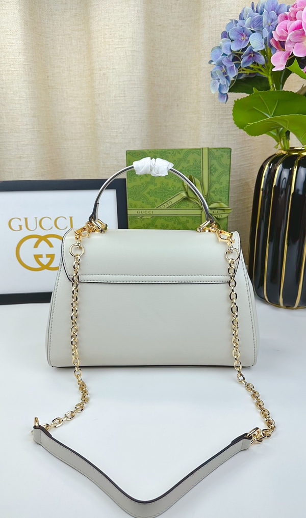 激安グッチバッグコピー内部構造